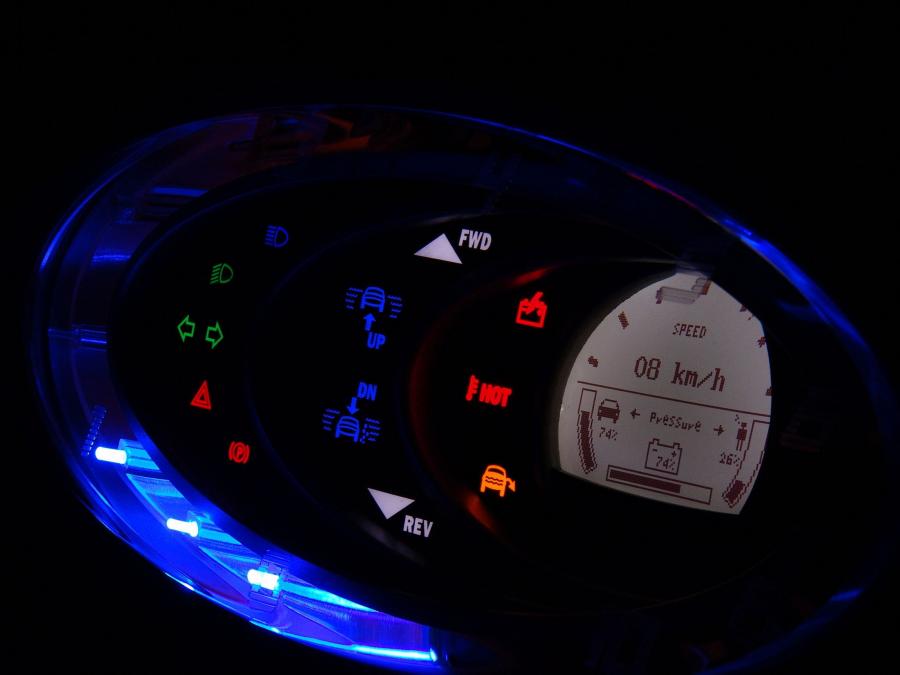 Панель приборов Rinspeed sQuba Concept 2008 года  (фото 68 из 97)